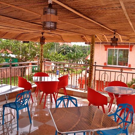 Ag Hotel And Suites Ogbodjo 外观 照片