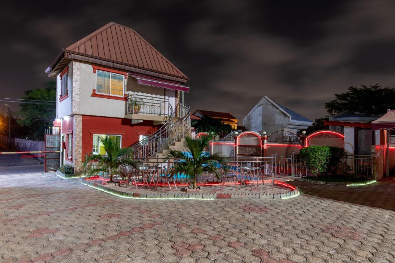 Ag Hotel And Suites Ogbodjo 外观 照片