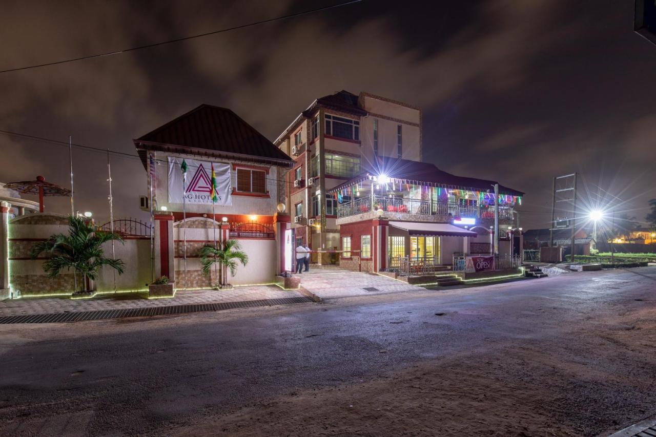 Ag Hotel And Suites Ogbodjo 外观 照片