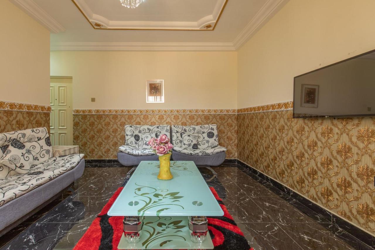 Ag Hotel And Suites Ogbodjo 外观 照片