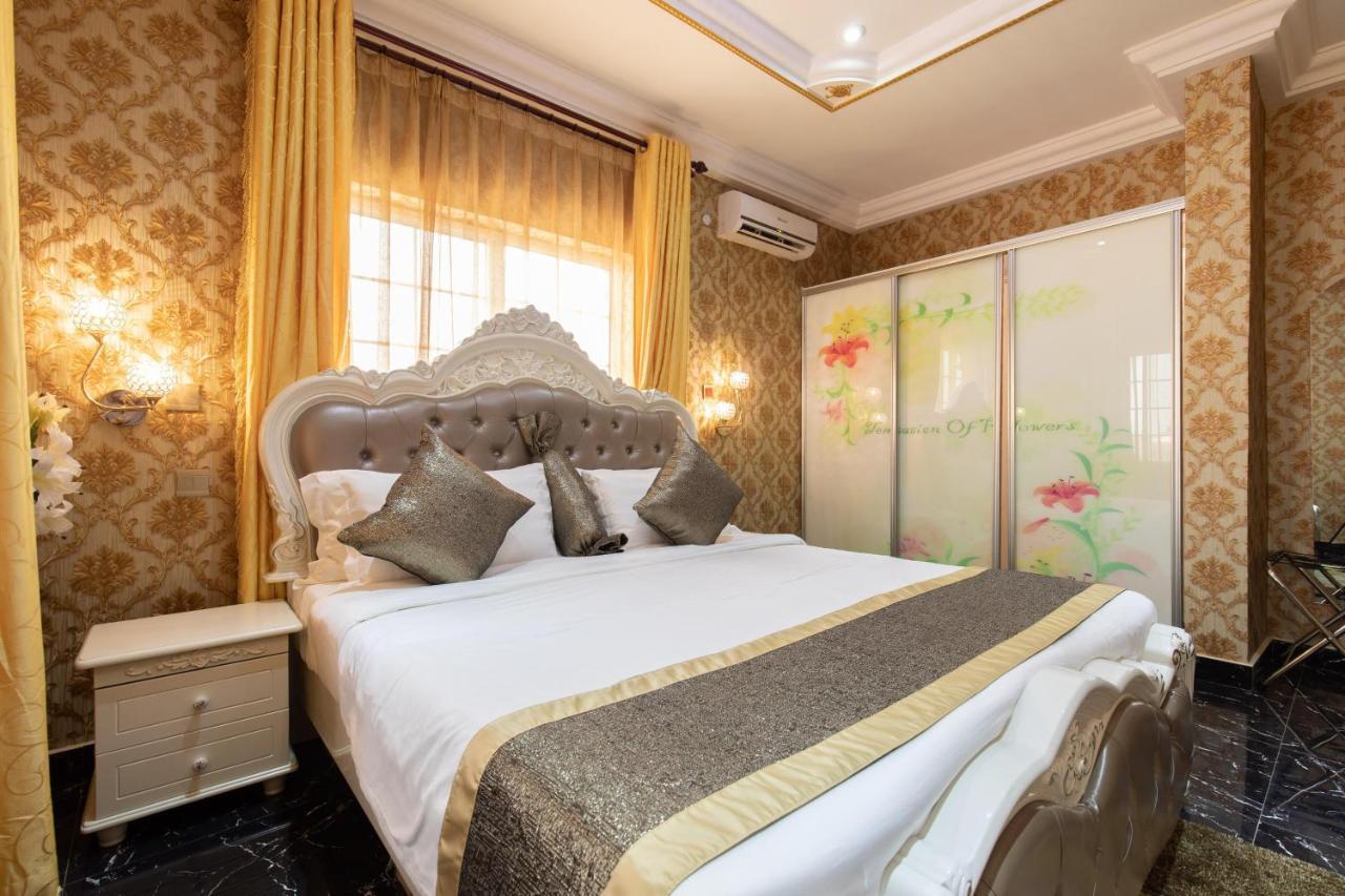 Ag Hotel And Suites Ogbodjo 外观 照片