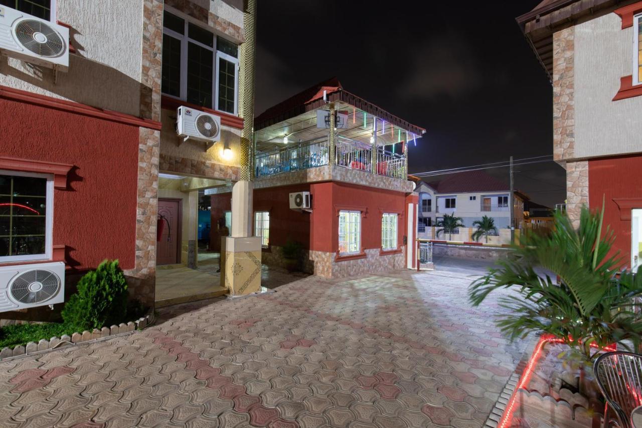 Ag Hotel And Suites Ogbodjo 外观 照片