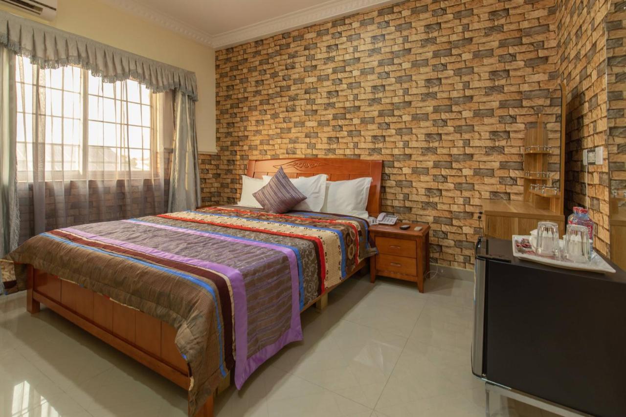 Ag Hotel And Suites Ogbodjo 外观 照片